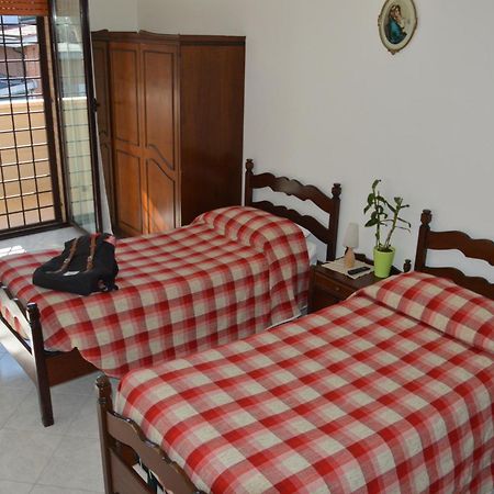 Domus Achille Fosco Hotell Ciampino Eksteriør bilde